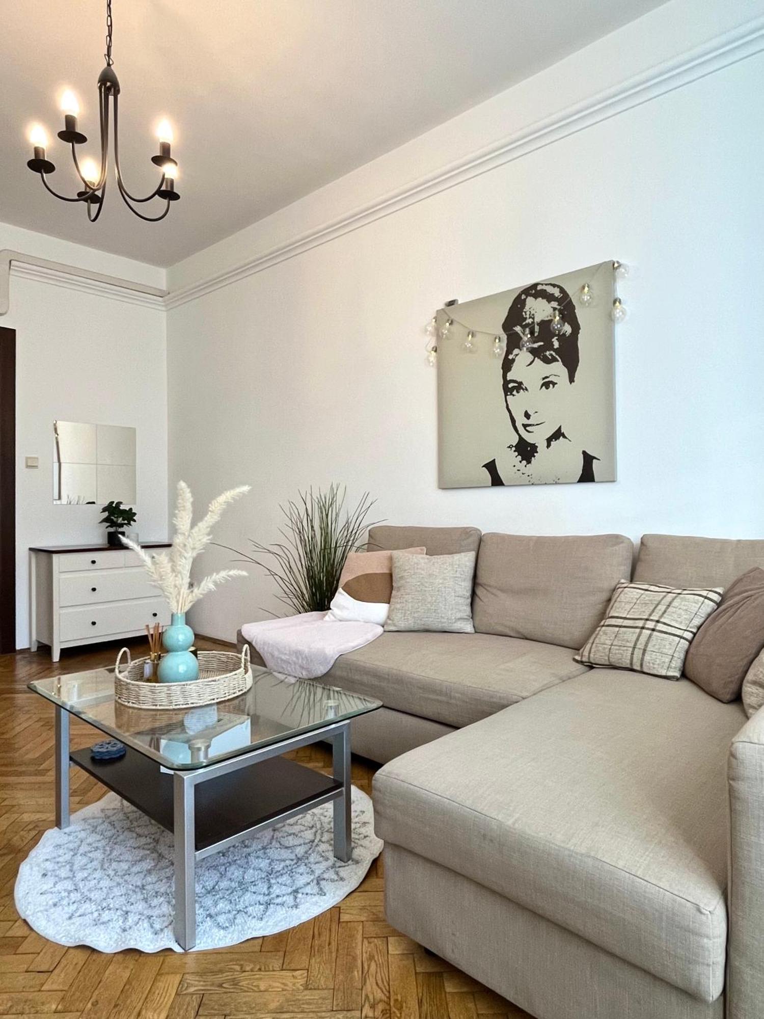 Audrey Hepburn Apartment Cathedral View Top Location Air Conditioned Bratislava Exteriör bild